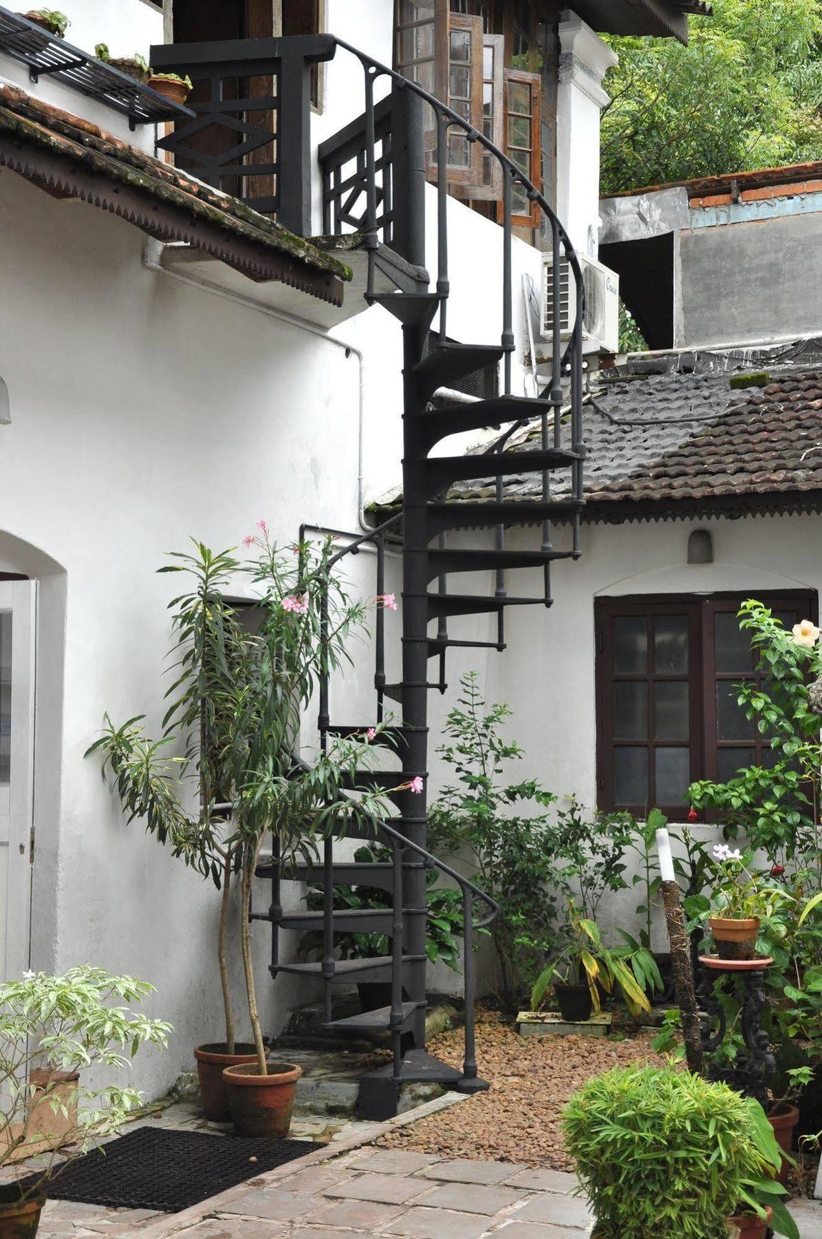 Old Courtyard Hotel Kochi Extérieur photo